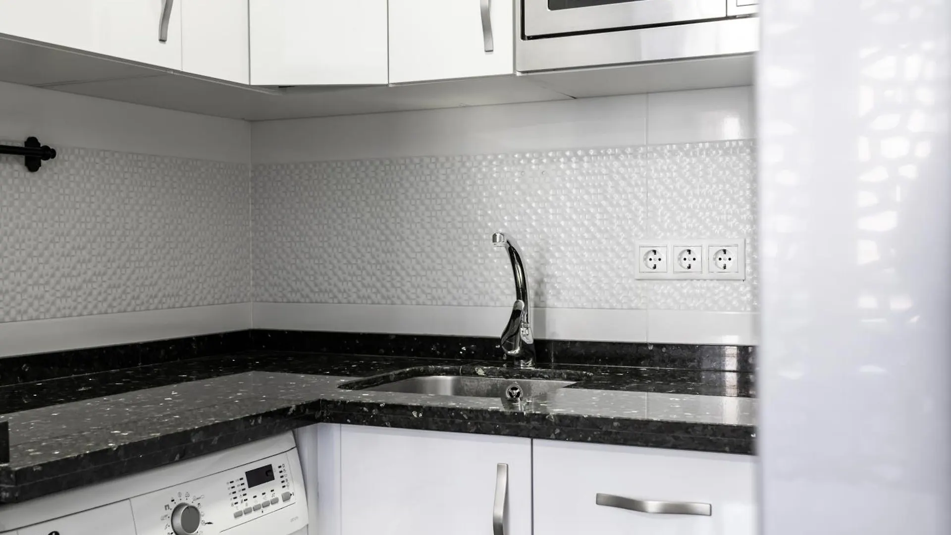 Sur Suites Palmeras 491 Fuengirola Apartment
